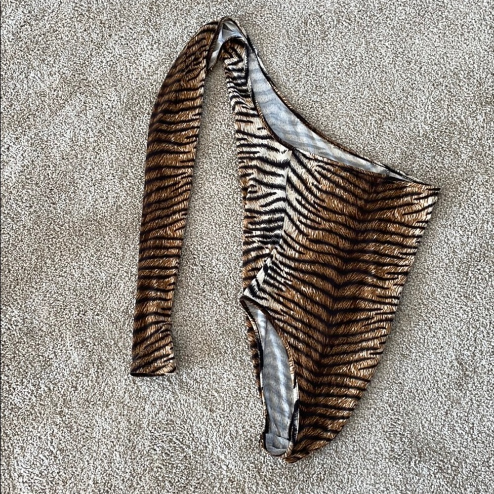 Tiger stripped bodysuit - size small